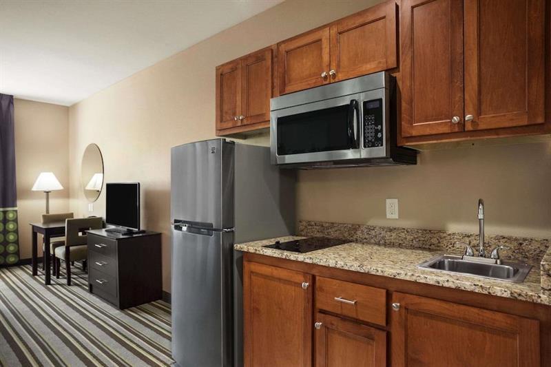Surestay Plus Hotel By Best Western Owasso Tulsa North Экстерьер фото