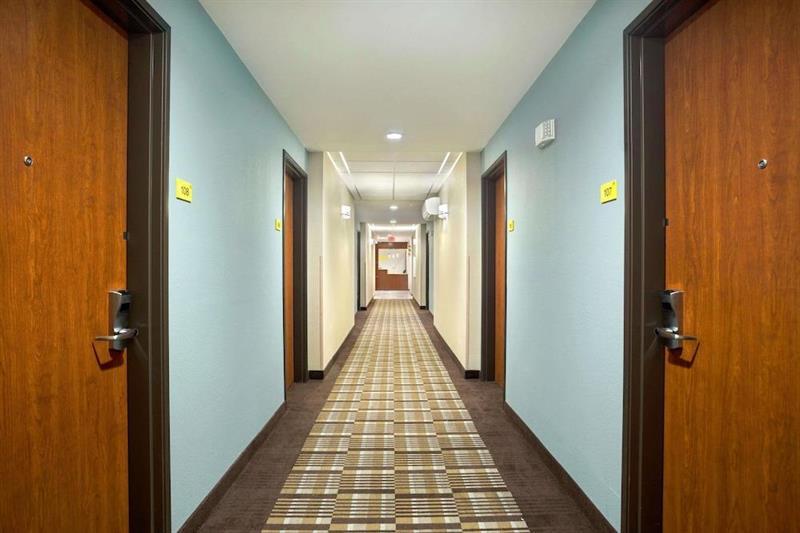 Surestay Plus Hotel By Best Western Owasso Tulsa North Экстерьер фото